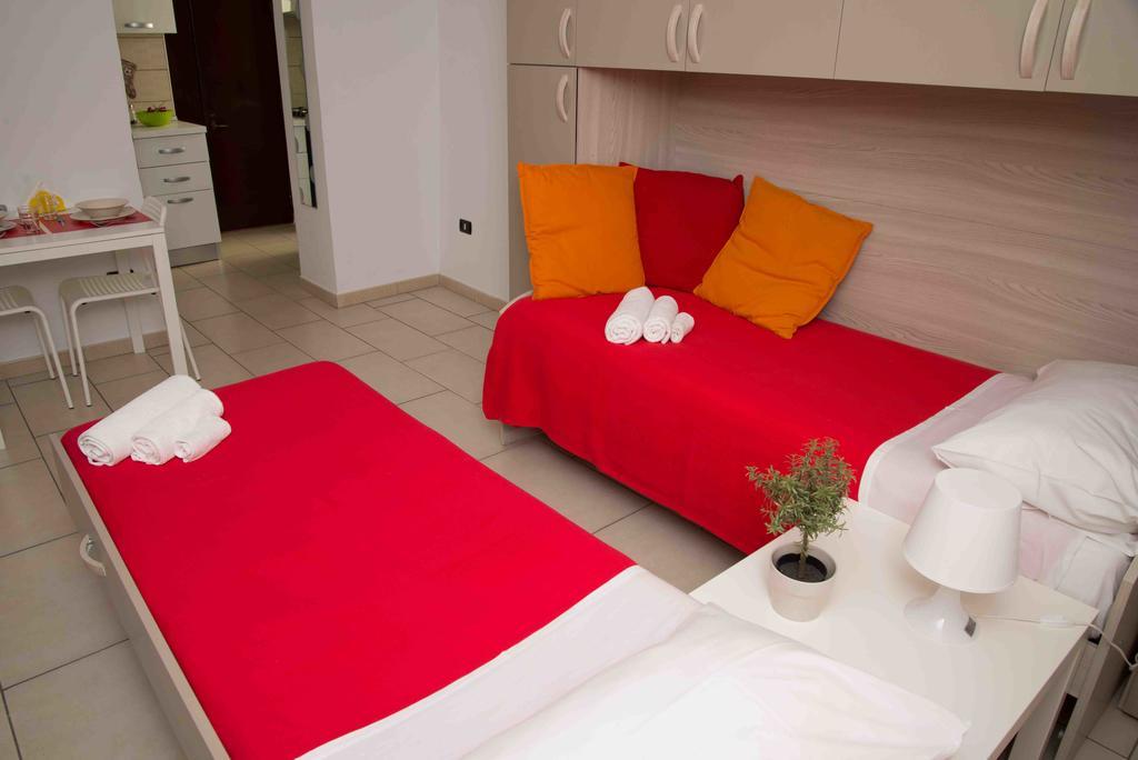 Carol House Apartment Napoli Bagian luar foto