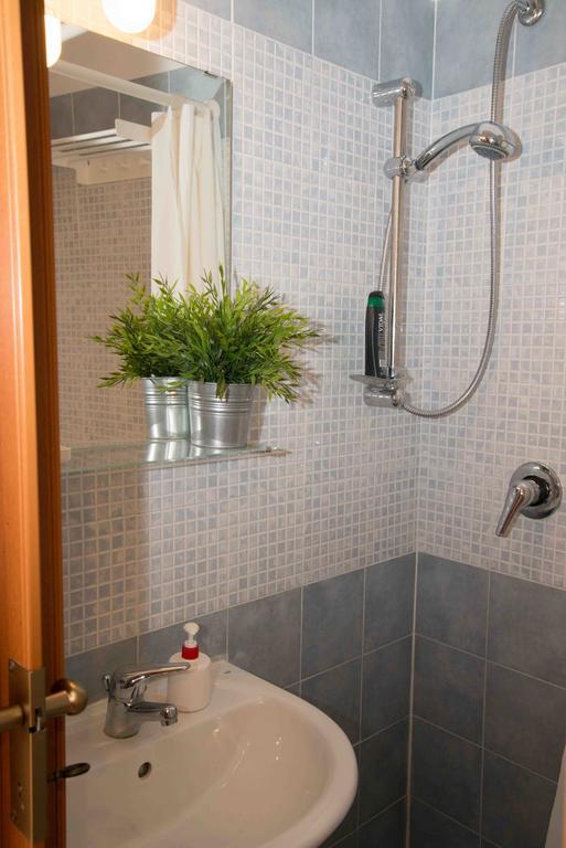 Carol House Apartment Napoli Bagian luar foto