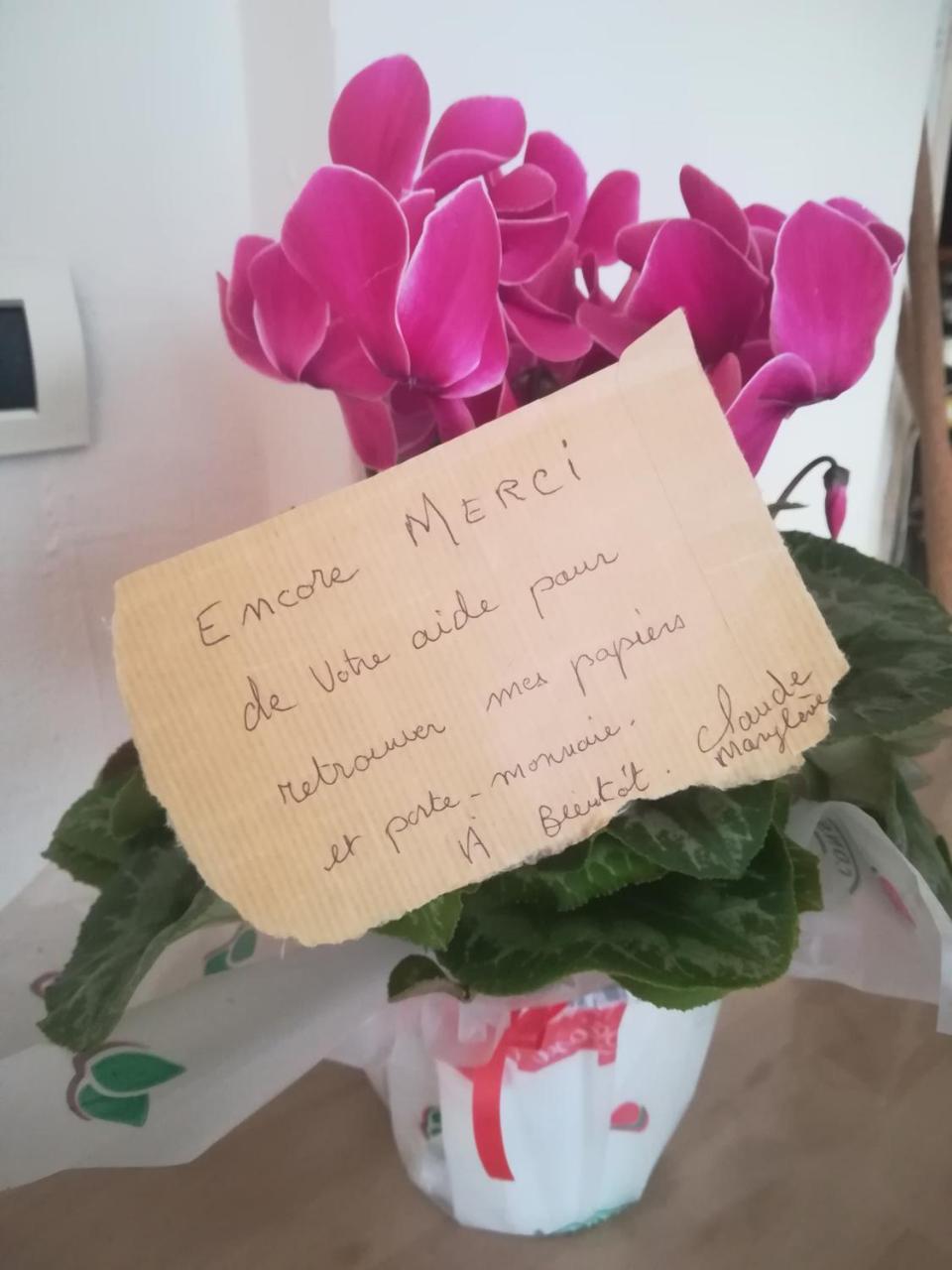 Carol House Apartment Napoli Bagian luar foto